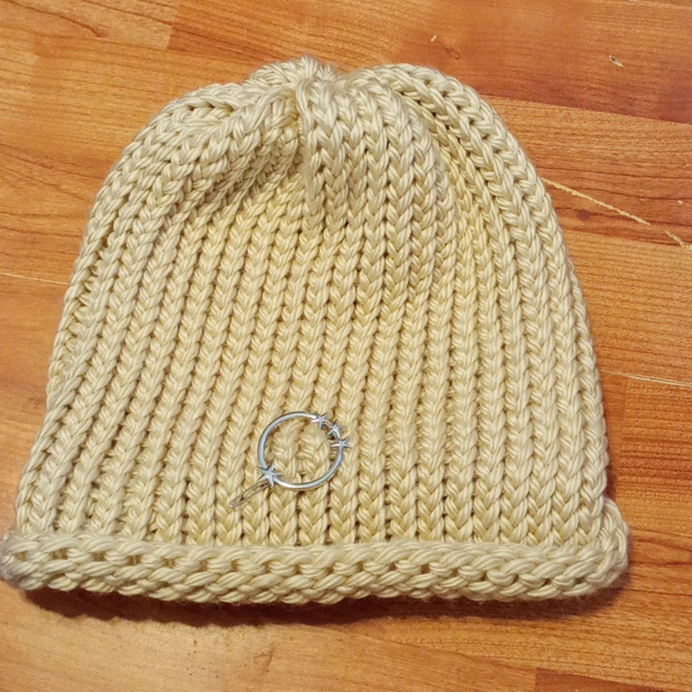 Knit Beanie hat yarn loom neutral tan Circle stars hair clip Charm Accessory